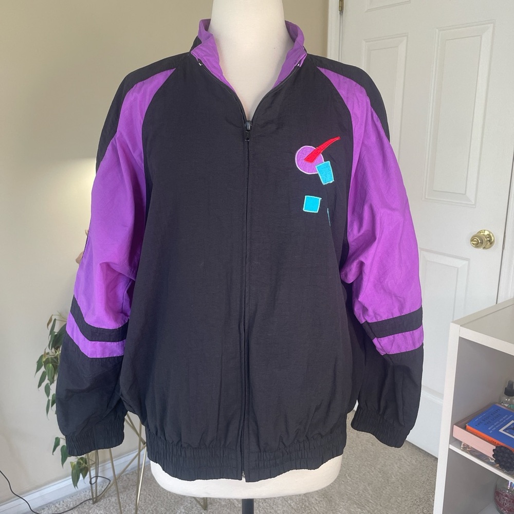 Vintage 80’s Graphic Windbreaker Jacket Size Medium